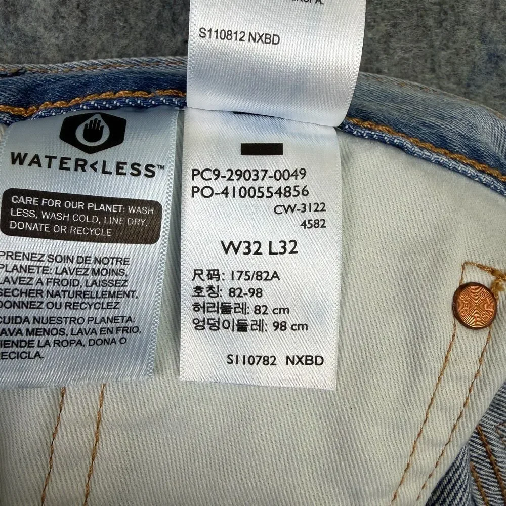 Levi's Men's 568 Stay Loose Jeans Size 32x32 Light Wash Denim Patch Folk Chaos